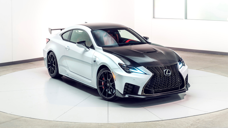 Illustration for article titled The 2020 Lexus RC F Track Edition Adds Aero and Lightness